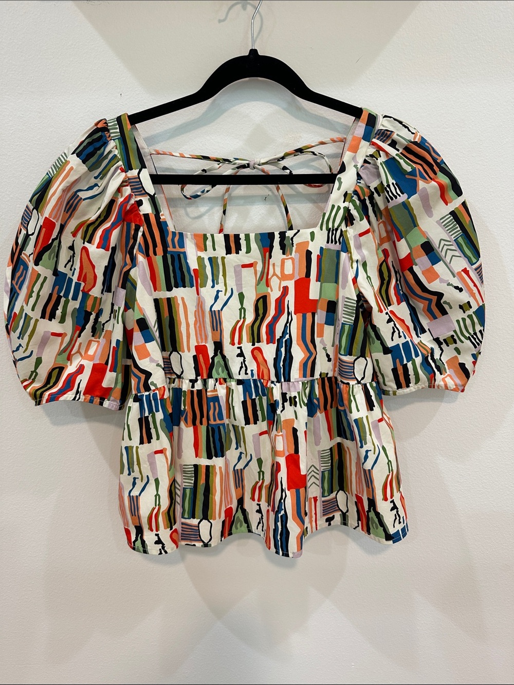CROSBY by Mollie Burch Multicolor Puff Sleeve Peplum Top